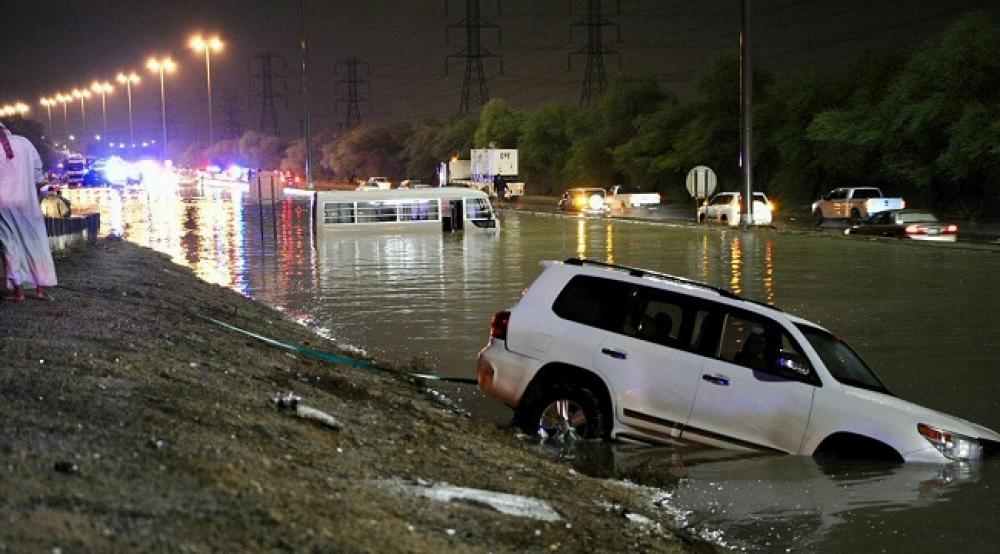 استقالة وزير الأشغال العامة الكويتي بسبب أزمة السيول