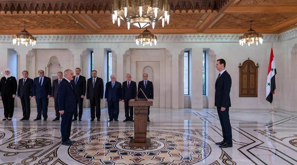 الوزراء الجدد يؤدون اليمين أمام الرئيس الأسد