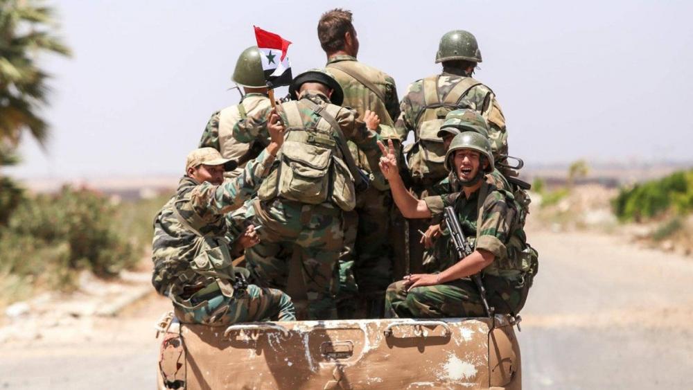 الجيش السوري يتقدم لتأمين اتصال وحداته بين الحسكة والرقة