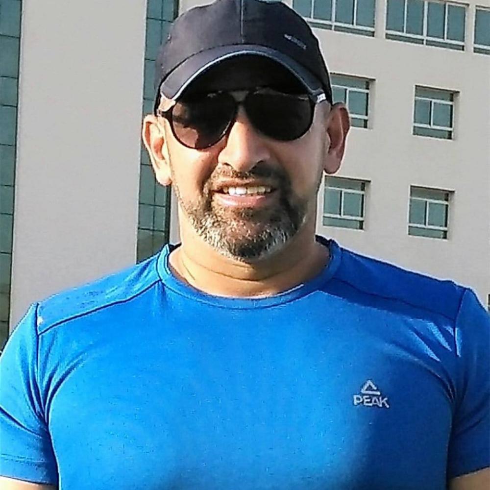 عساف خليفة يعتزل التدريب