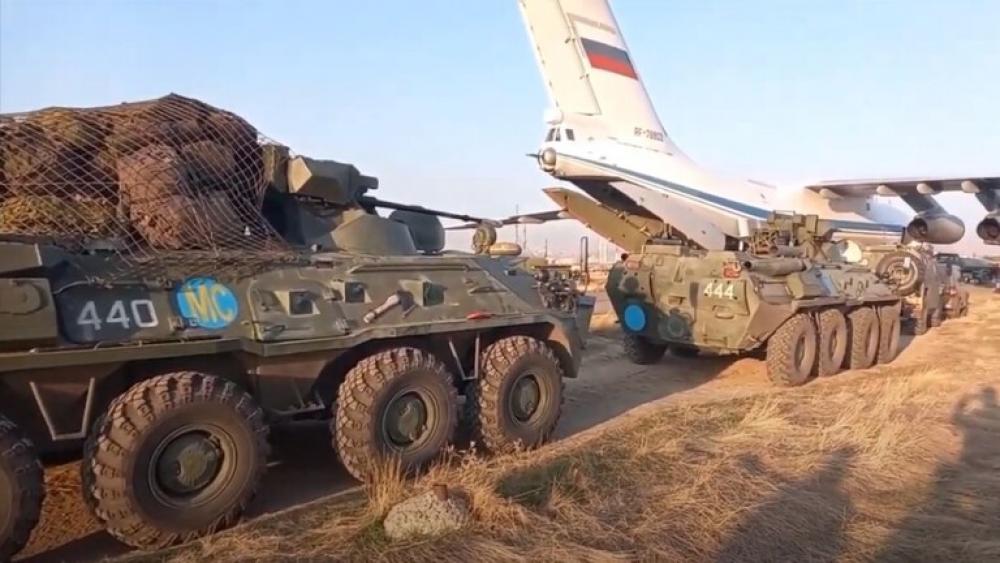 «موسكو» تواصل نقلها قوات لحفظ السلام إلى أرمينيا