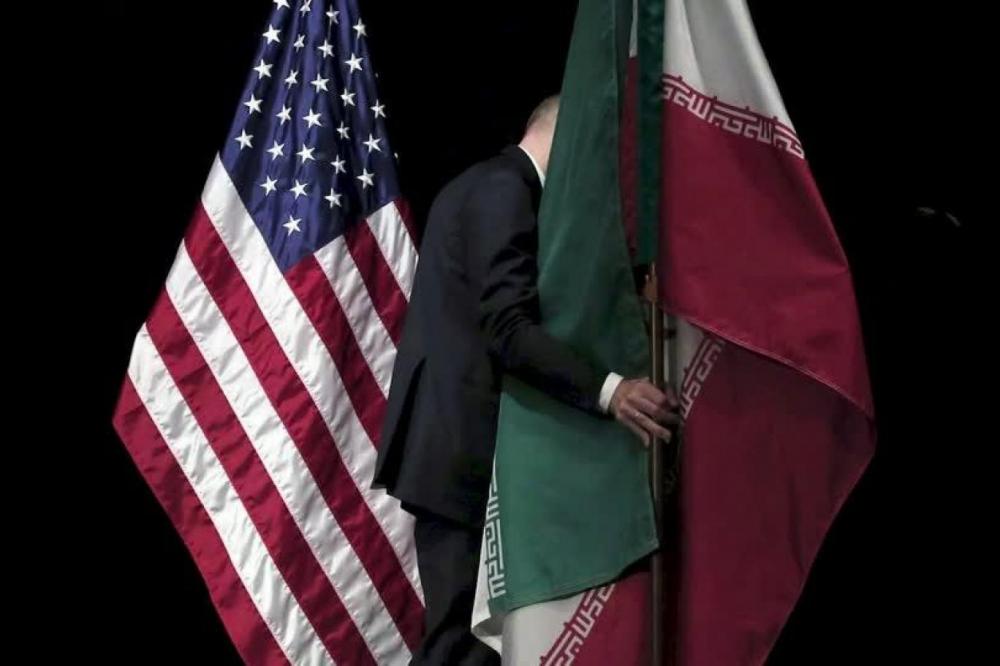 أمريكا تفرض عقوبات جديدة على إيران.. منها تتعلق بخامنئي 