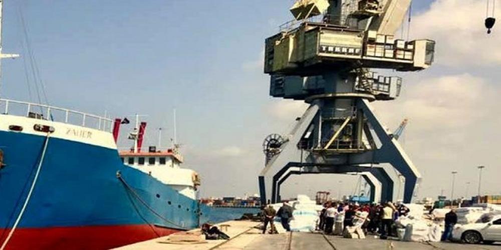 اتحاد المصدرين السوري يطلق أول سفينة شحن إلى ليبيا بحمولة 300 طن  2018-03-21