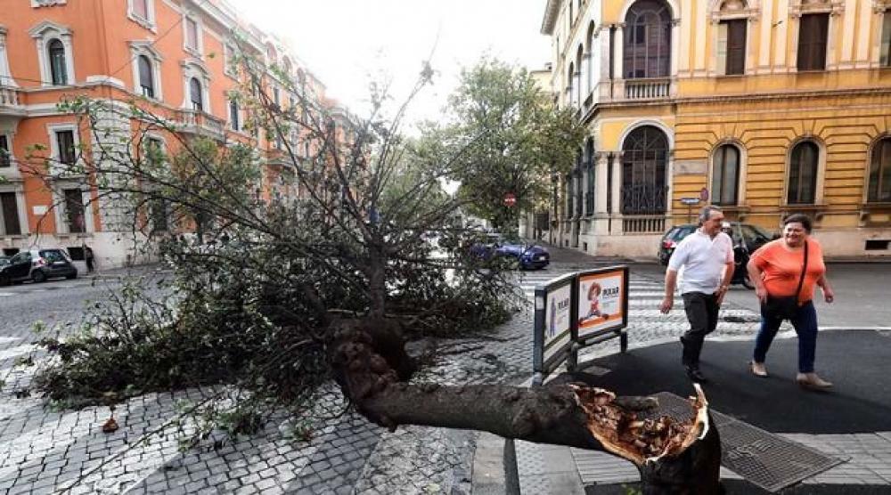 ارتفاع عدد ضحايا "عواصف إيطاليا"