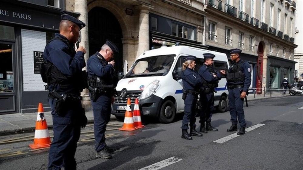حادثة طعن في مركز شرطة باريس  