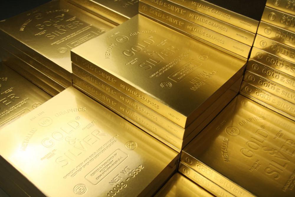 الذهب يهوي عالمياً