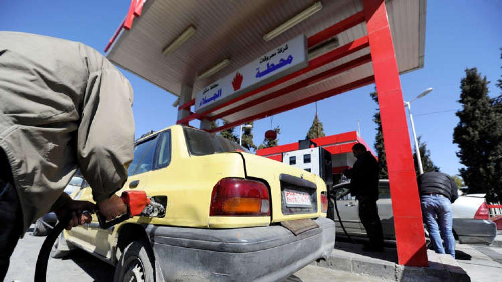 التجارة الداخلية تطبق زيادة جديدة على سعر البنزين الحر 
