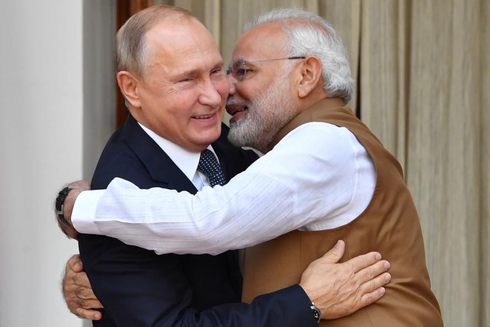 صفقة عسكرية بمليار دولار بين الهند وروسيا