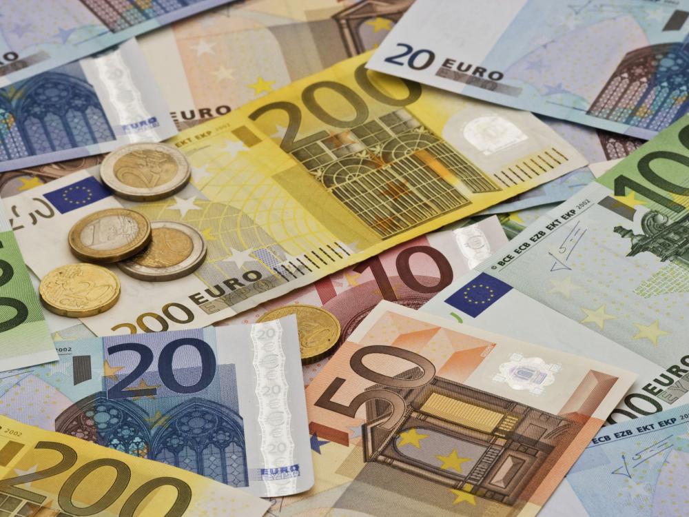«اليورو» يرتفع 