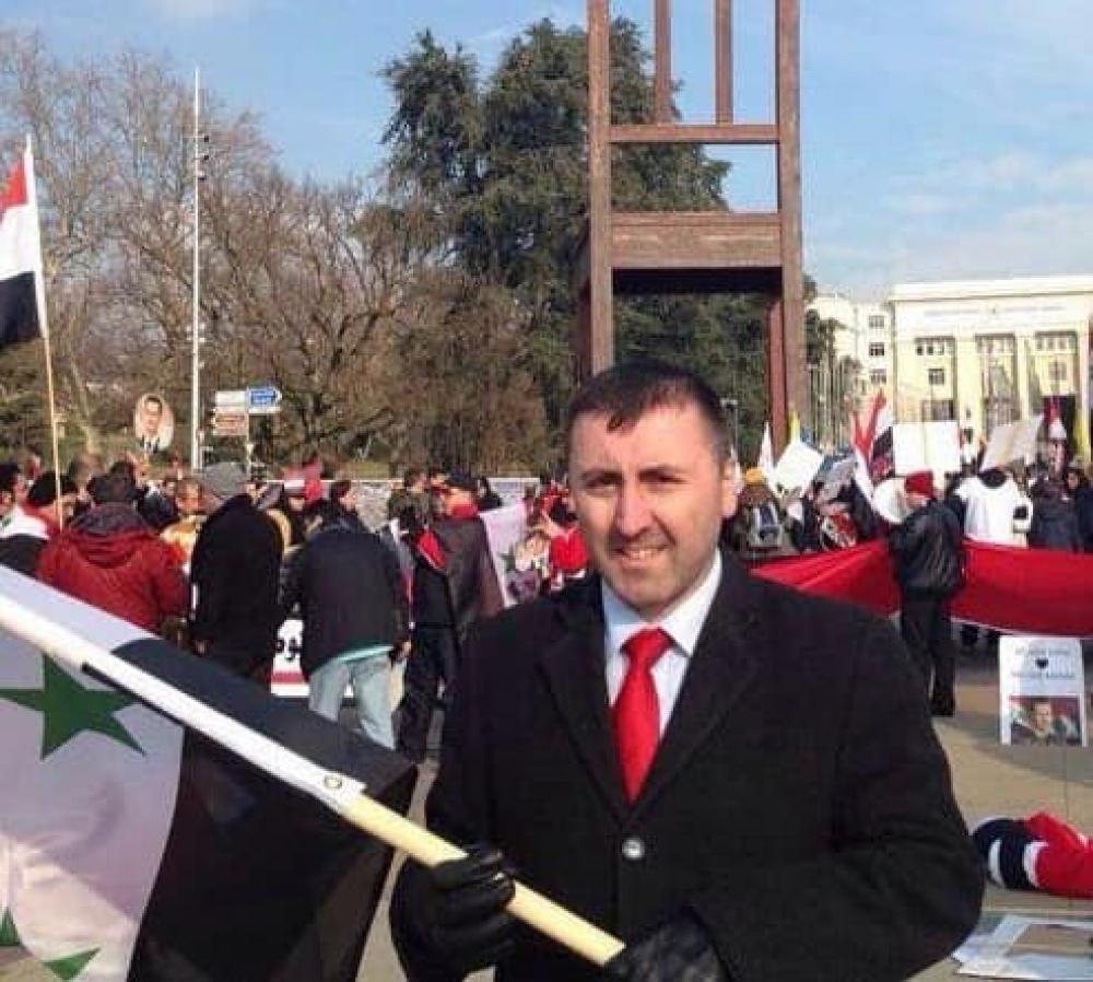 طبيب أسنان سوري يبتكر تركيبة دوائية ويسجلها باسم جامعة تشرين