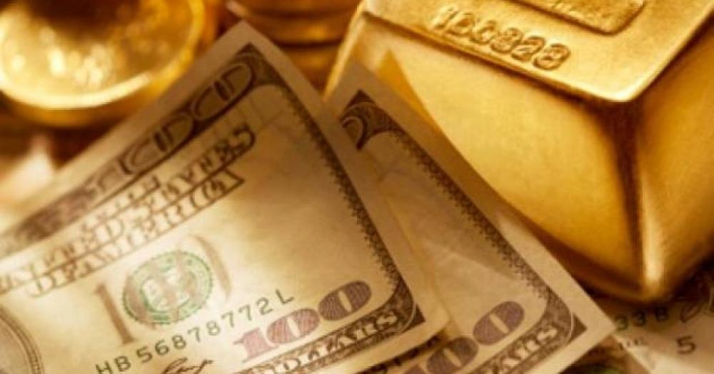 الذهب يرتفع والدولار ينخفض ! 